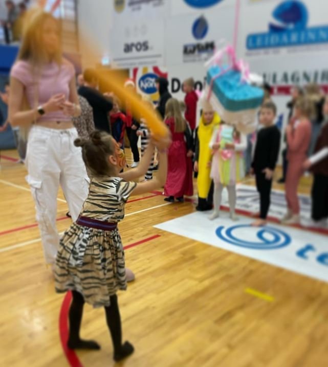 Öskudagsskemmtun