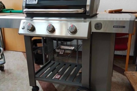 Gjöf frá foreldrafélagi skólans